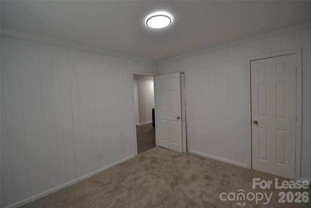 1212 Essex Avenue - Photo 7