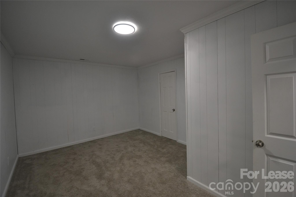 1212 Essex Avenue - Photo 11