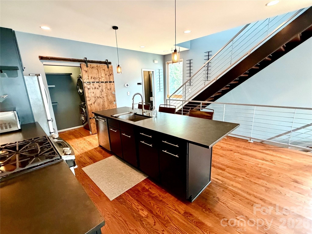 305 Mcninch Street - Photo 9