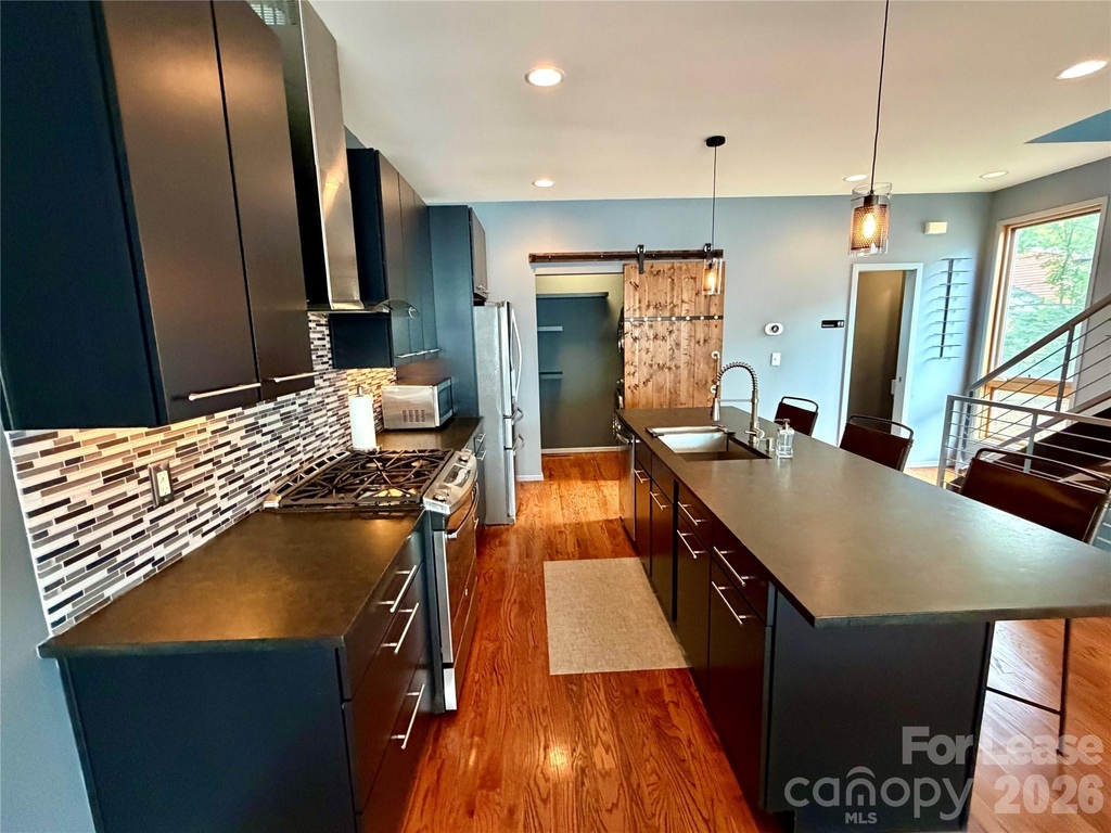 305 Mcninch Street - Photo 8
