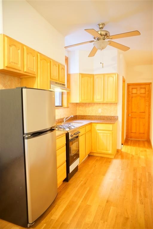 125 East 88th Street - Photo 3