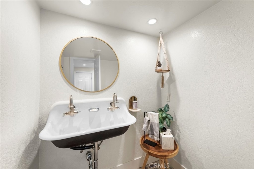 12628 Newport Avenue - Photo 14