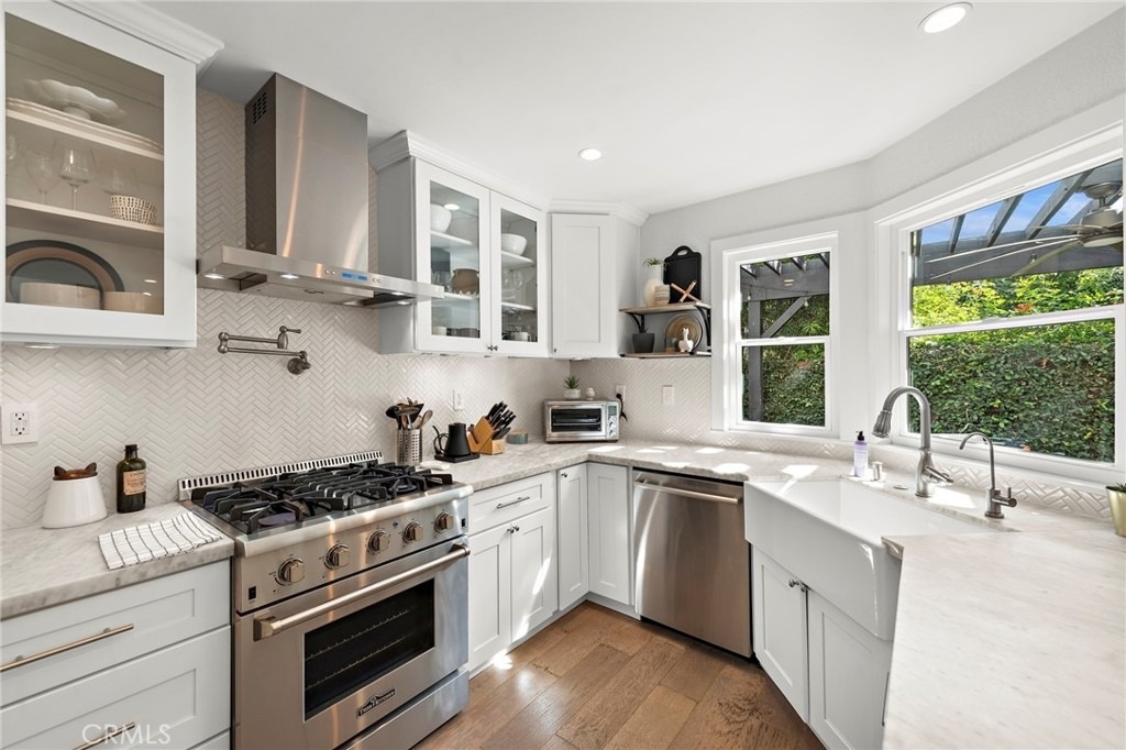 12628 Newport Avenue - Photo 10
