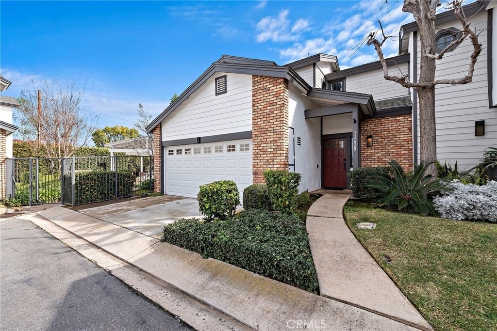 12628 Newport Avenue - Photo 32