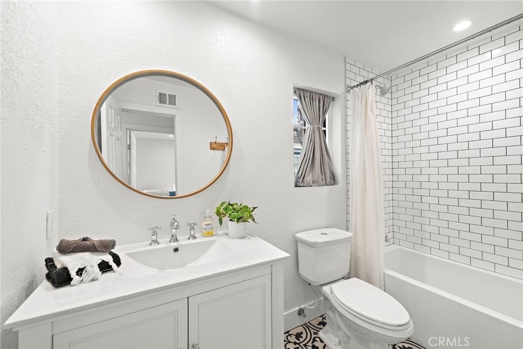 12628 Newport Avenue - Photo 24
