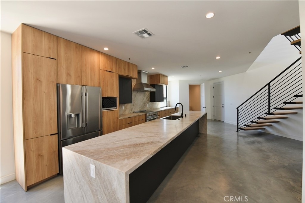 243 Seal Beach Blvd - Photo 18