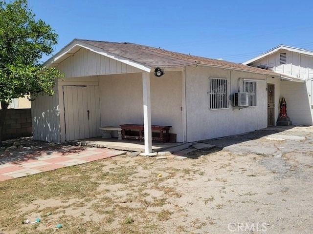 18348 10th - Photo 0