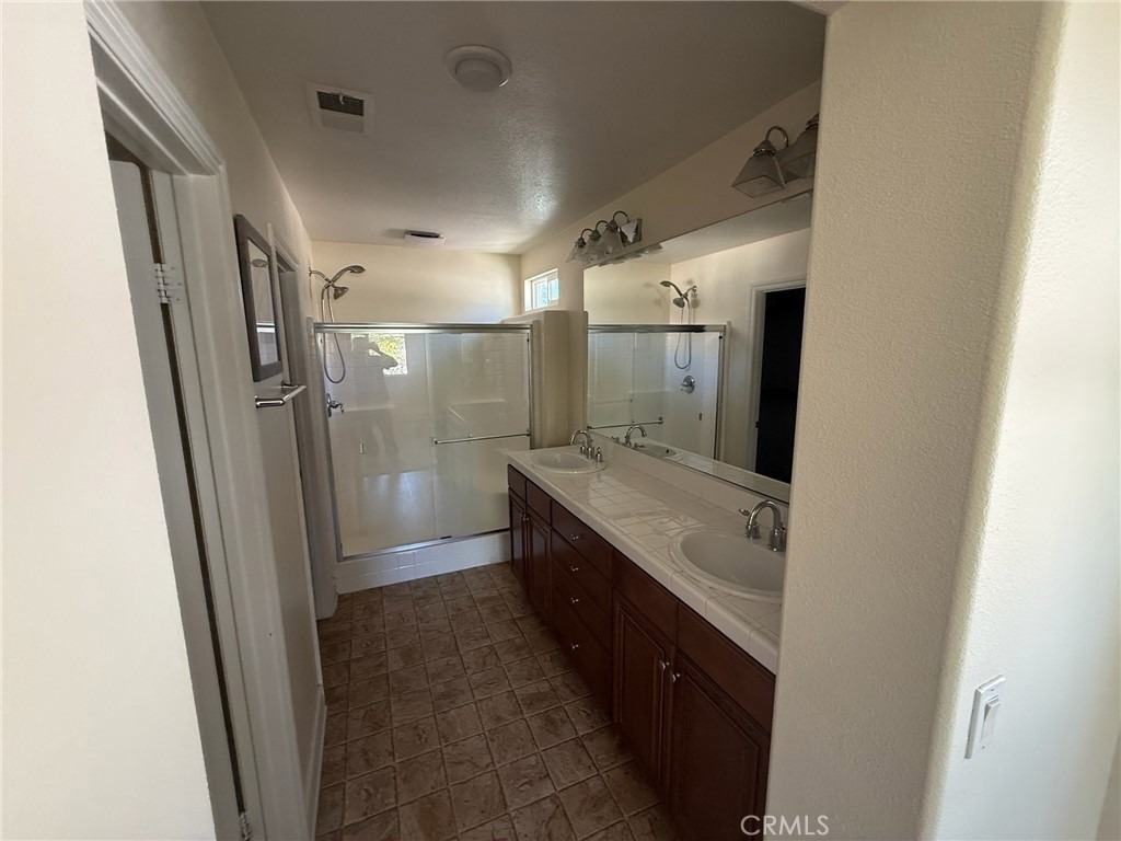 29890 Tucana - Photo 21
