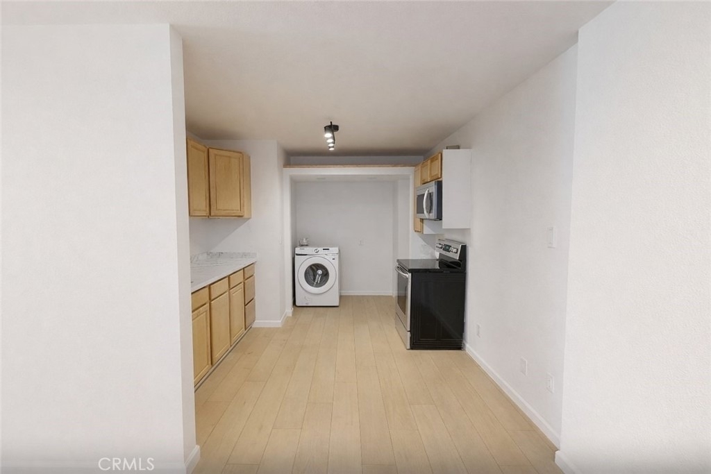 5637 Redwood - Photo 3