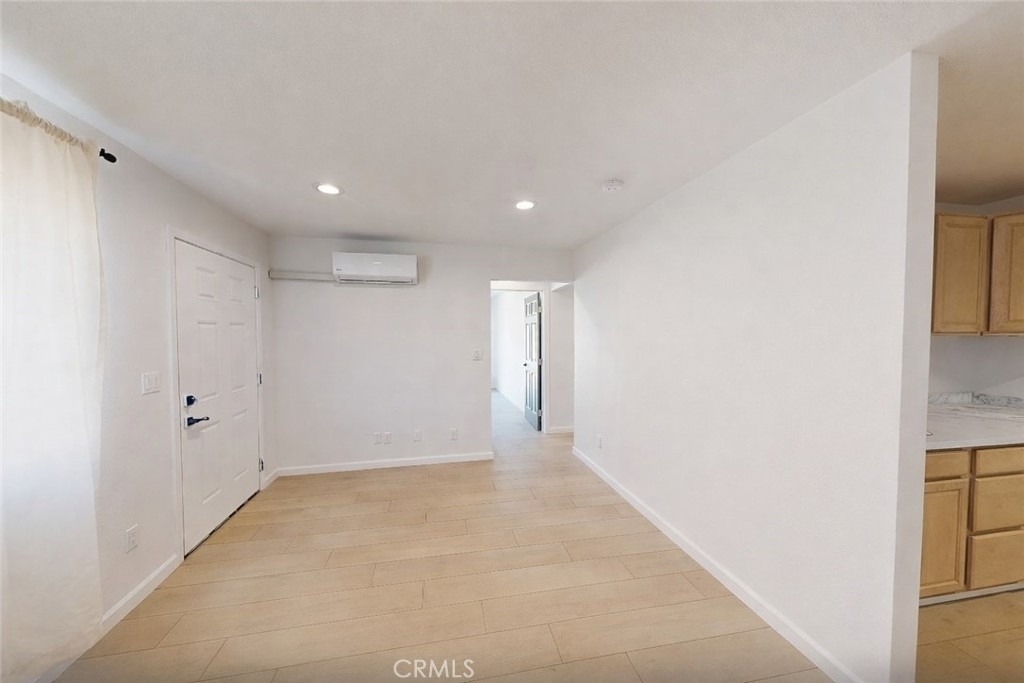 5637 Redwood - Photo 5