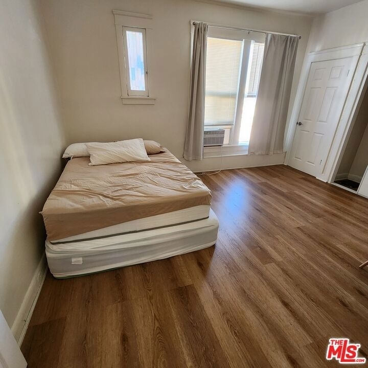 341 S Western Avenue - Photo 3