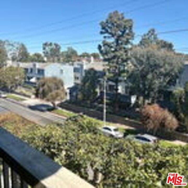 8740 Tuscany Avenue - Photo 21