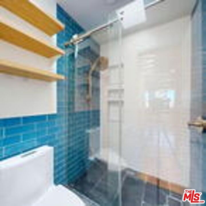 8740 Tuscany Avenue - Photo 13
