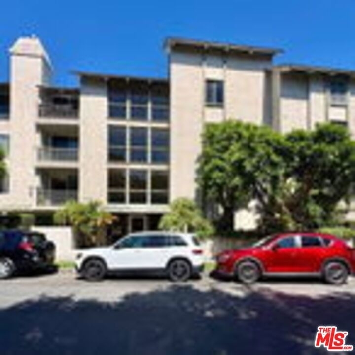 8740 Tuscany Avenue - Photo 2