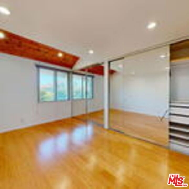 8740 Tuscany Avenue - Photo 11