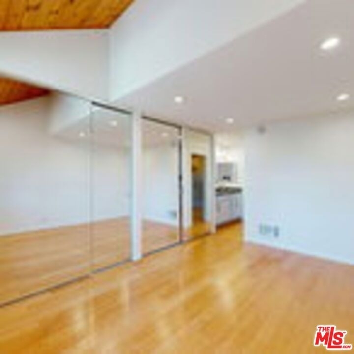 8740 Tuscany Avenue - Photo 12