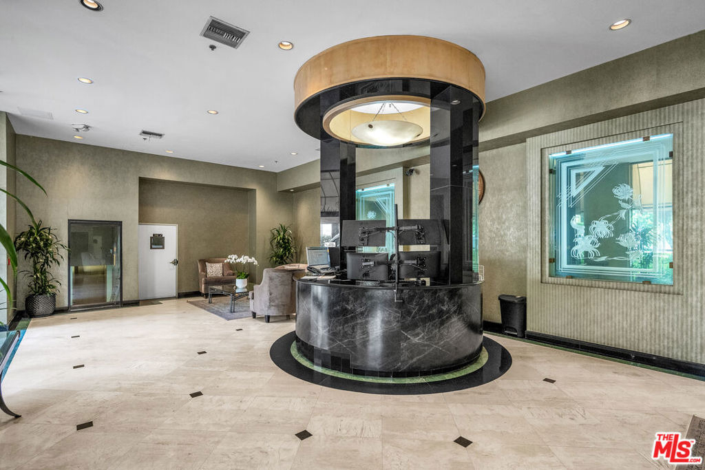 10535 Wilshire Boulevard - Photo 28