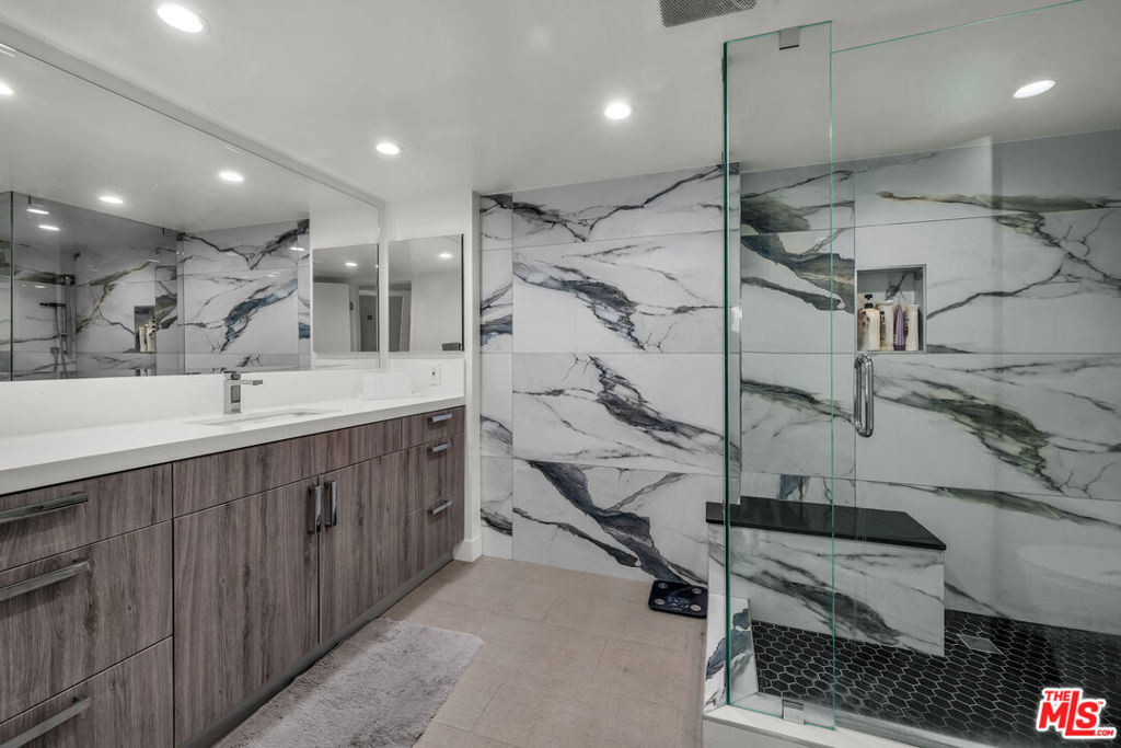 10535 Wilshire Boulevard - Photo 14