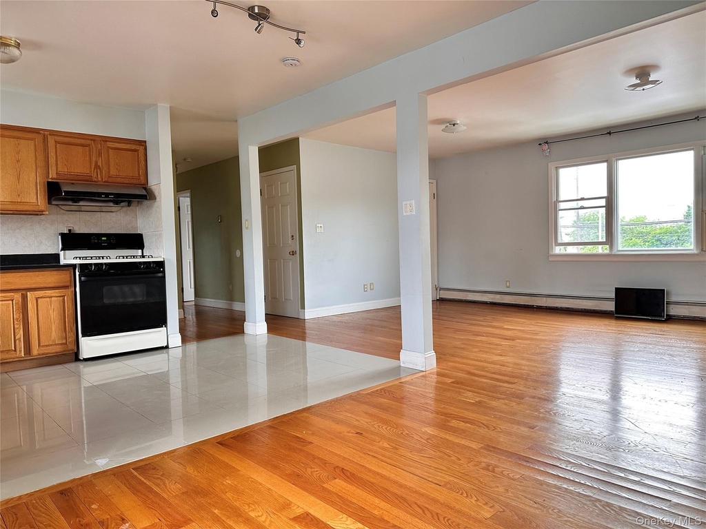 133 Railroad Avenue - Photo 7