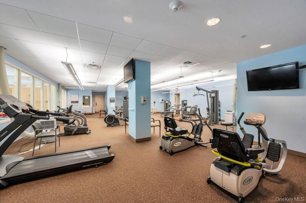 300 E Overlook - Photo 22