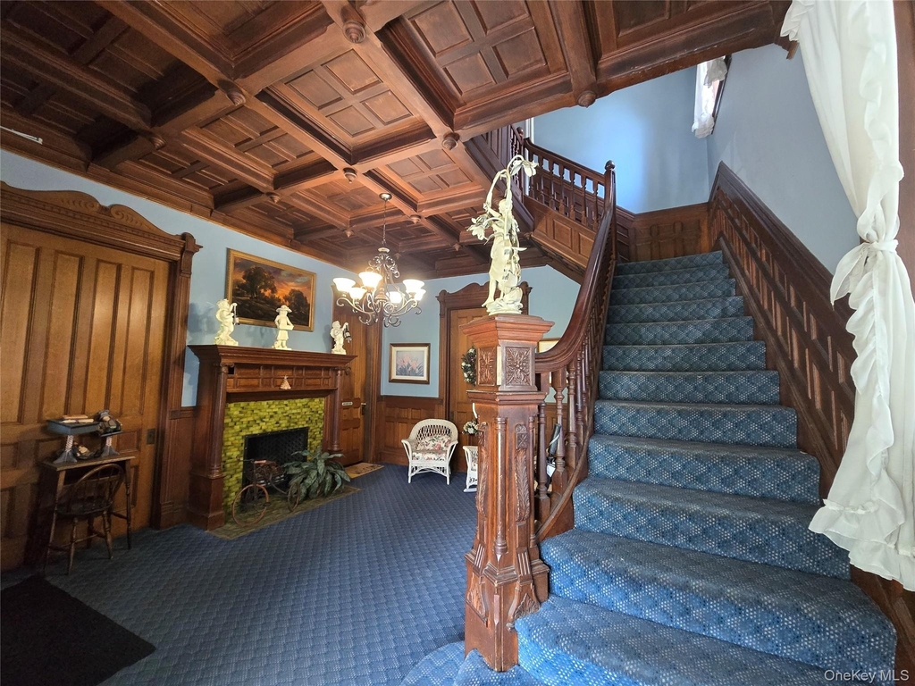 514 Grand Avenue - Photo 3