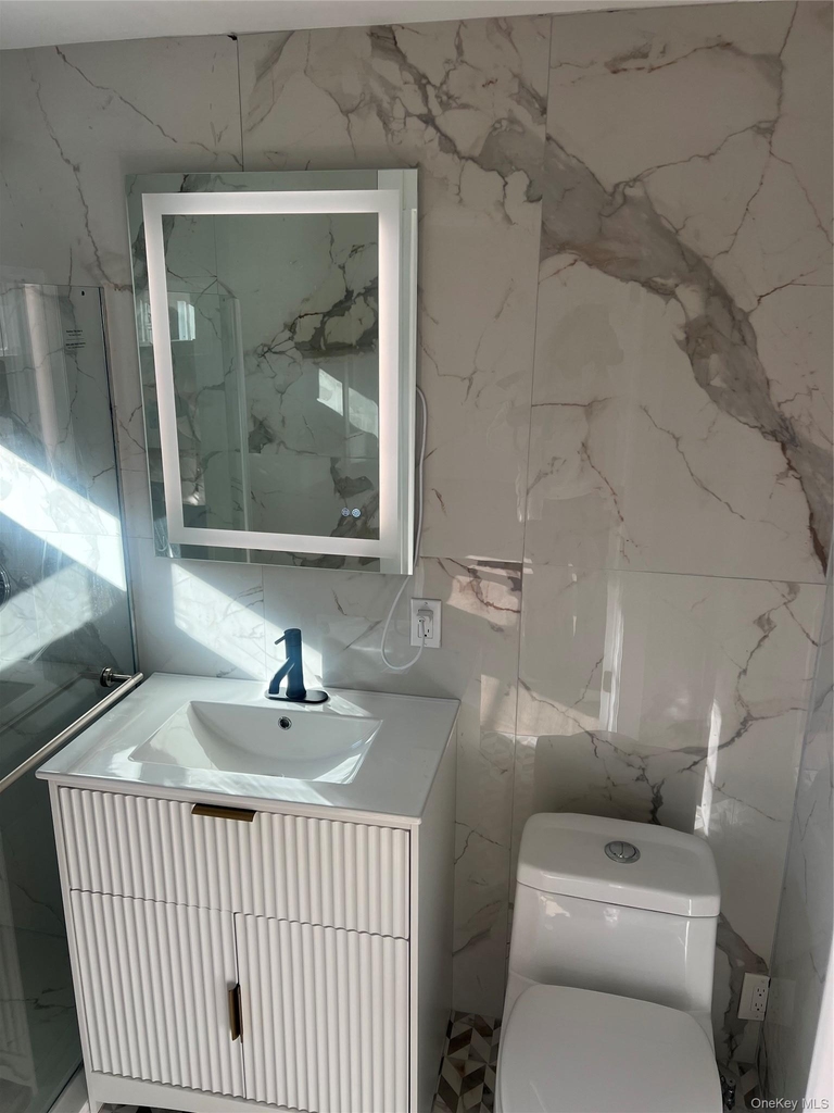 309 Franklin Avenue - Photo 8