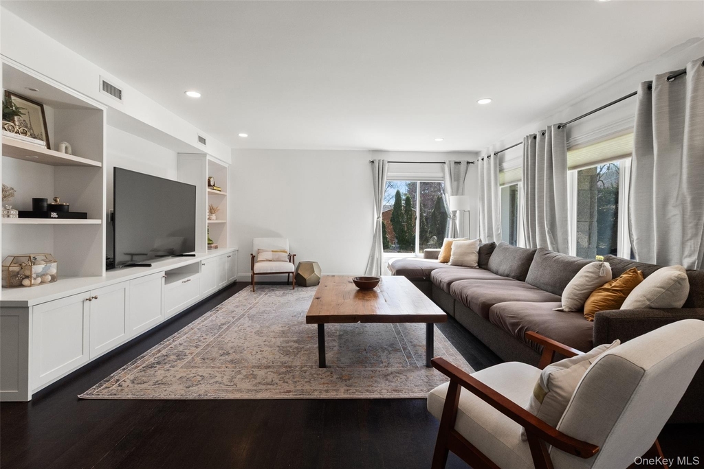 20 Primrose Street - Photo 2