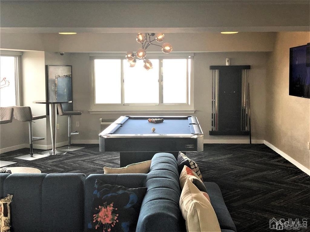 110 Somerset Street - Photo 16