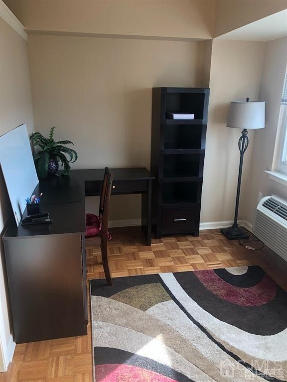 110 Somerset Street - Photo 8