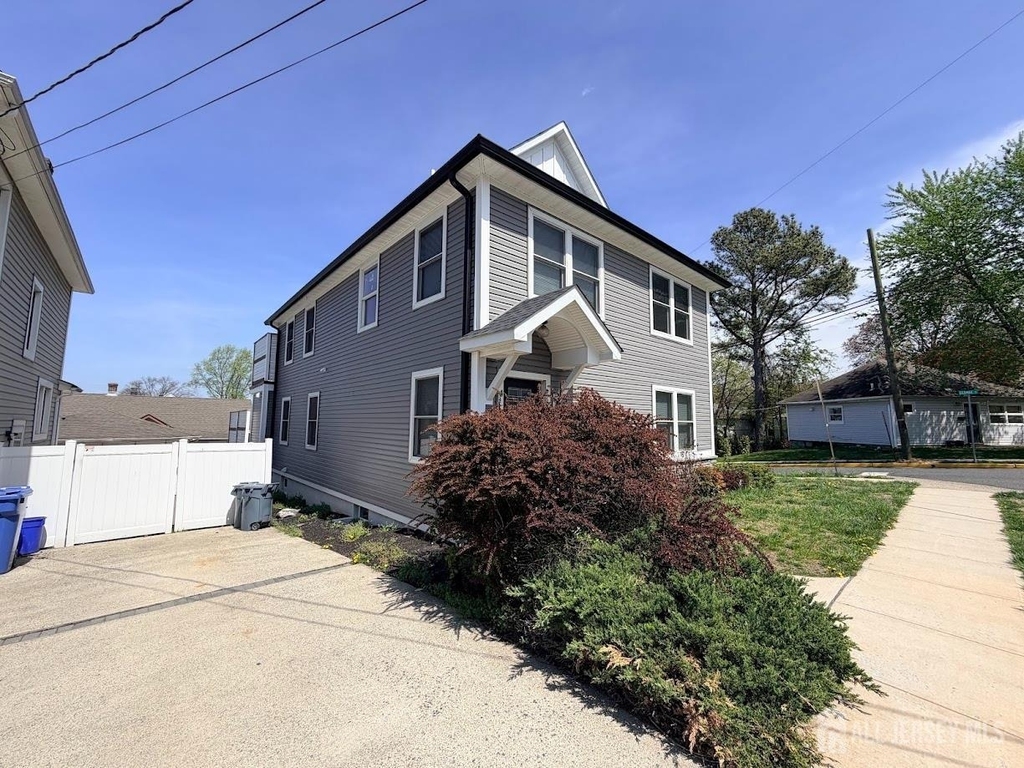 4 Wilcox Avenue - Photo 0