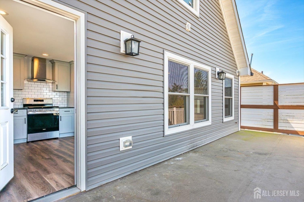 4 Wilcox Avenue - Photo 17