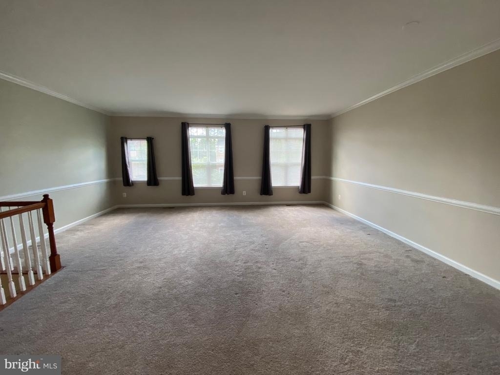 258 Woodstream Boulevard - Photo 1
