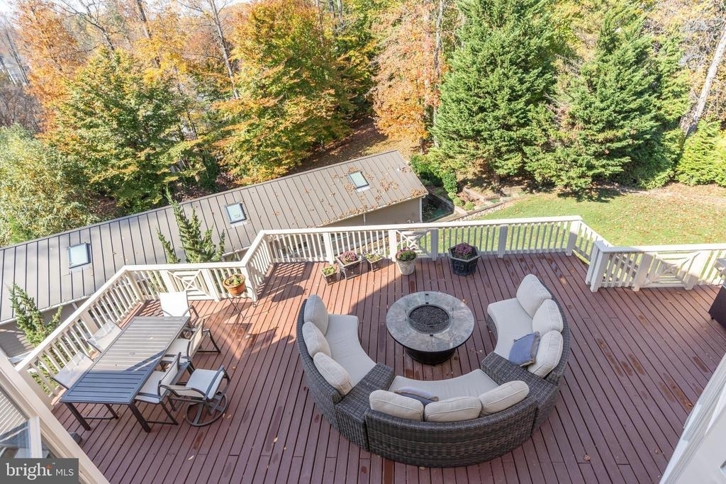 7818 Crownhurst Court - Photo 9
