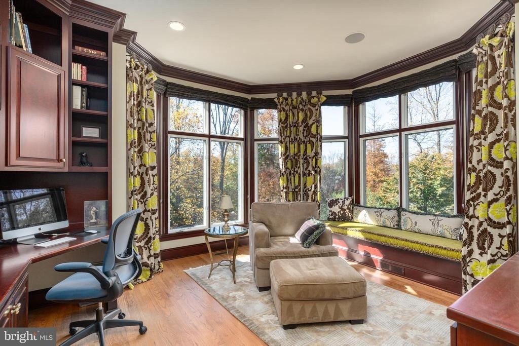 7818 Crownhurst Court - Photo 6