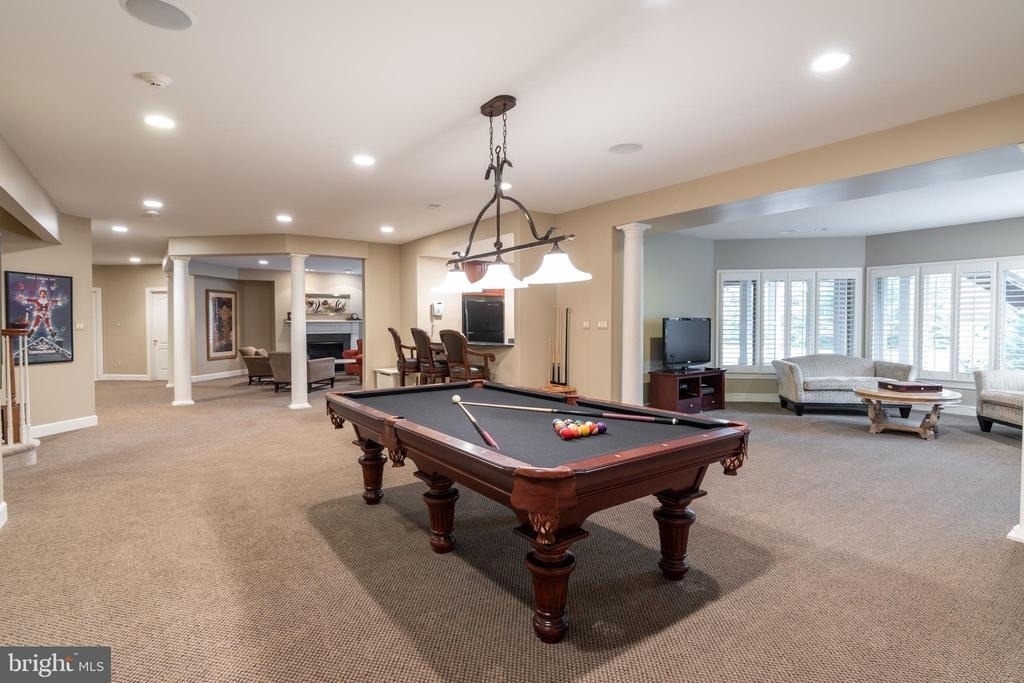 7818 Crownhurst Court - Photo 11