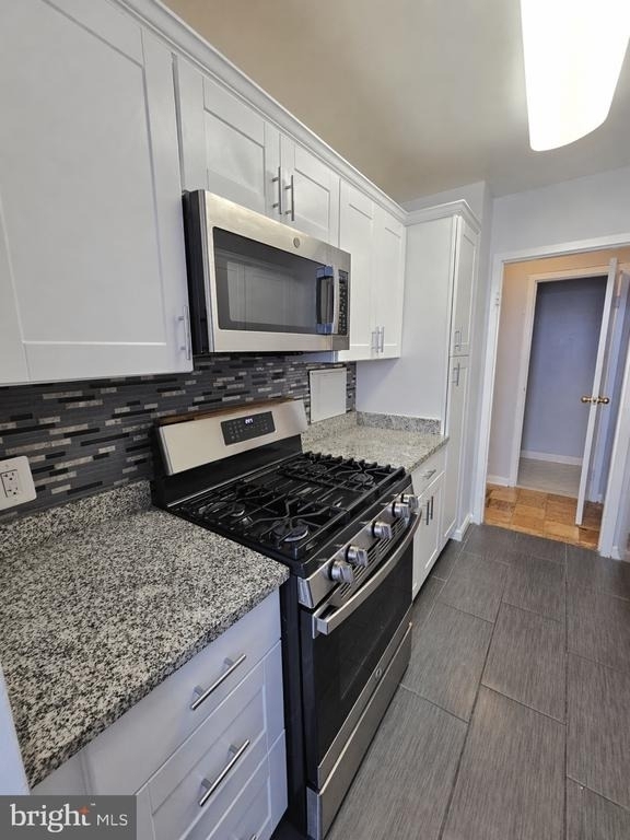 301 N Beauregard Street - Photo 1