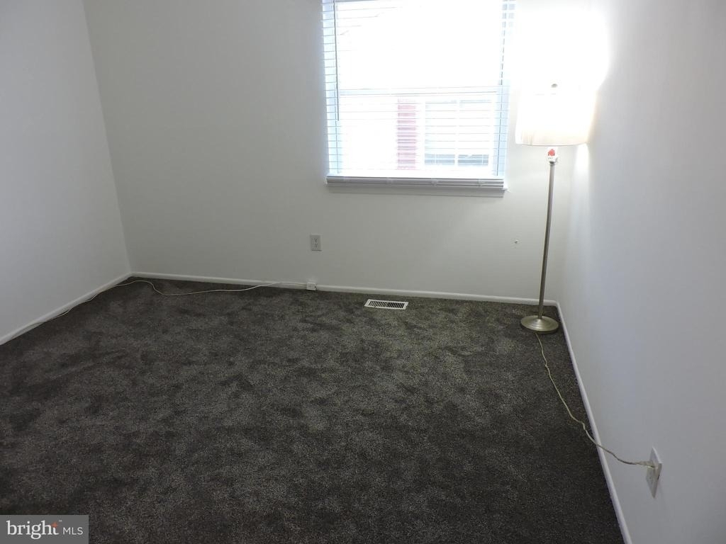 9358 Neil Road - Photo 14