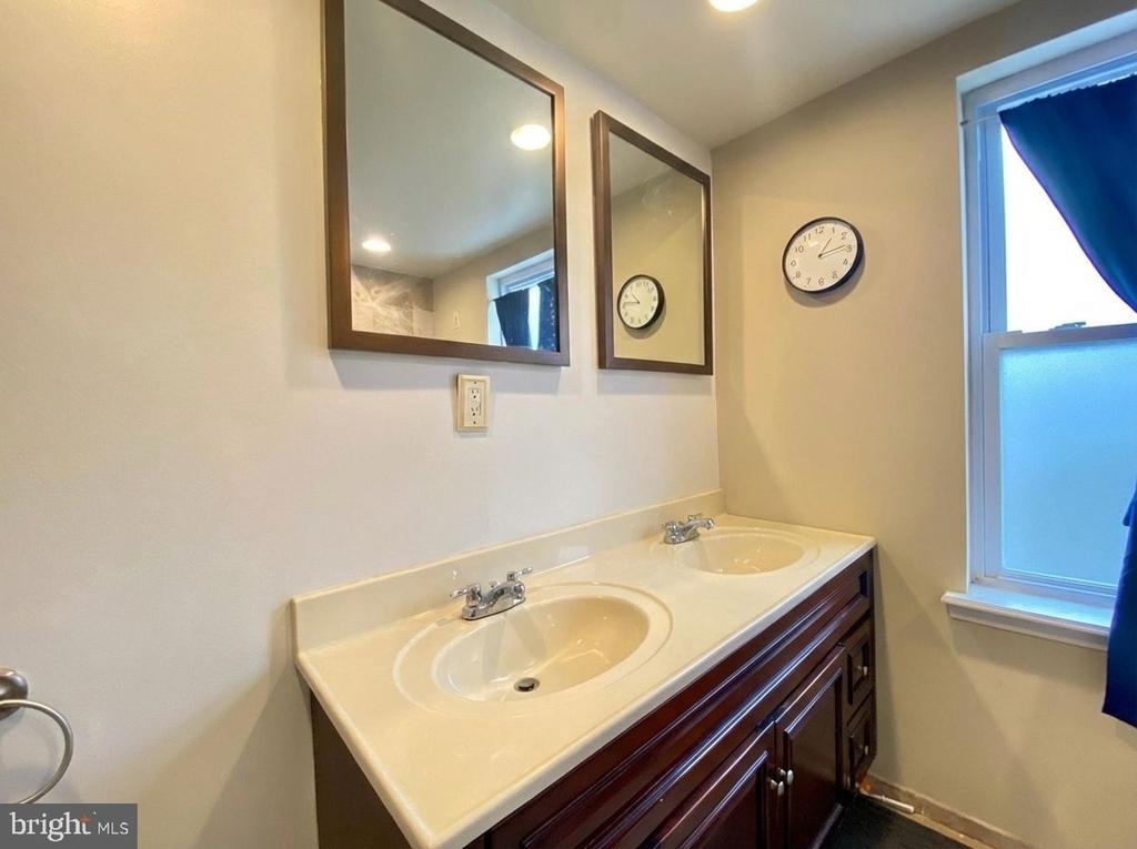 4220 Powelton Avenue - Photo 17