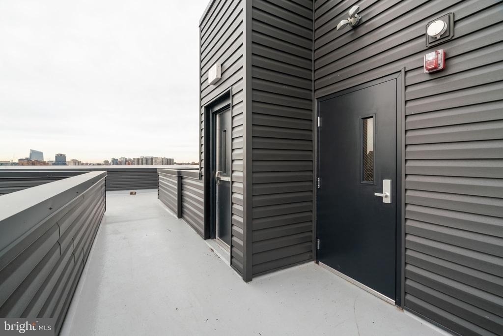 901 Leland - Photo 22
