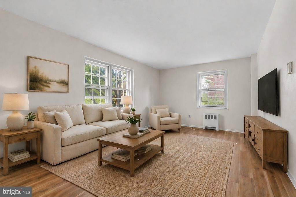734 North Terrace - Photo 2