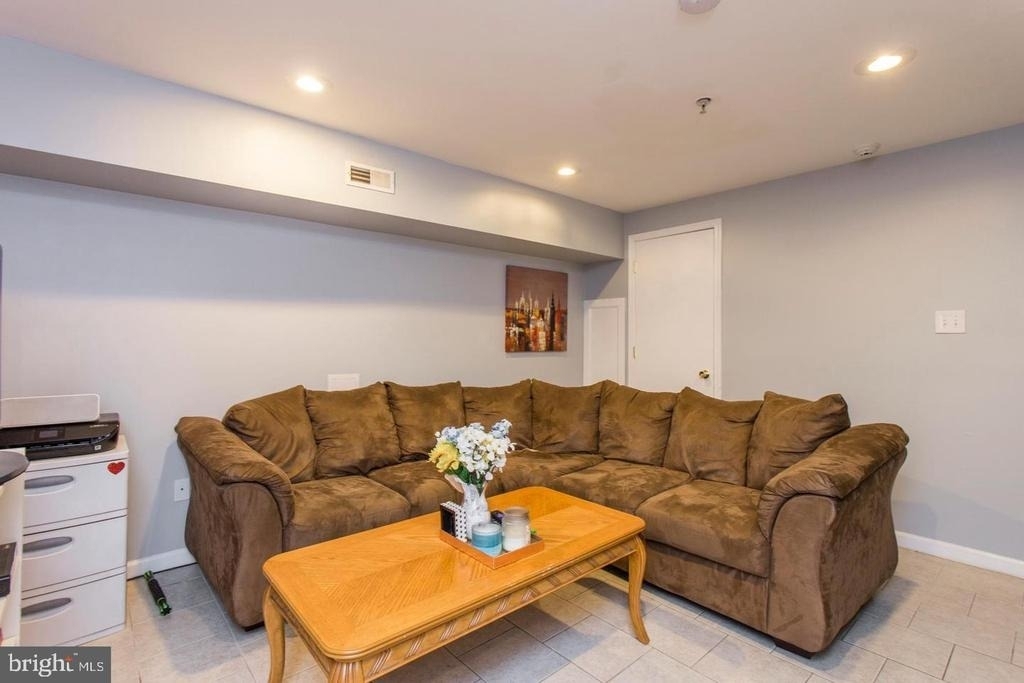 516 N Preston Street - Photo 1
