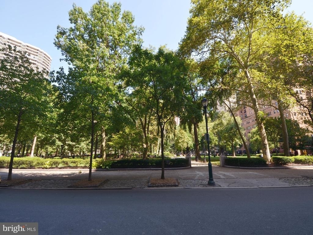 1806 Rittenhouse Square - Photo 27