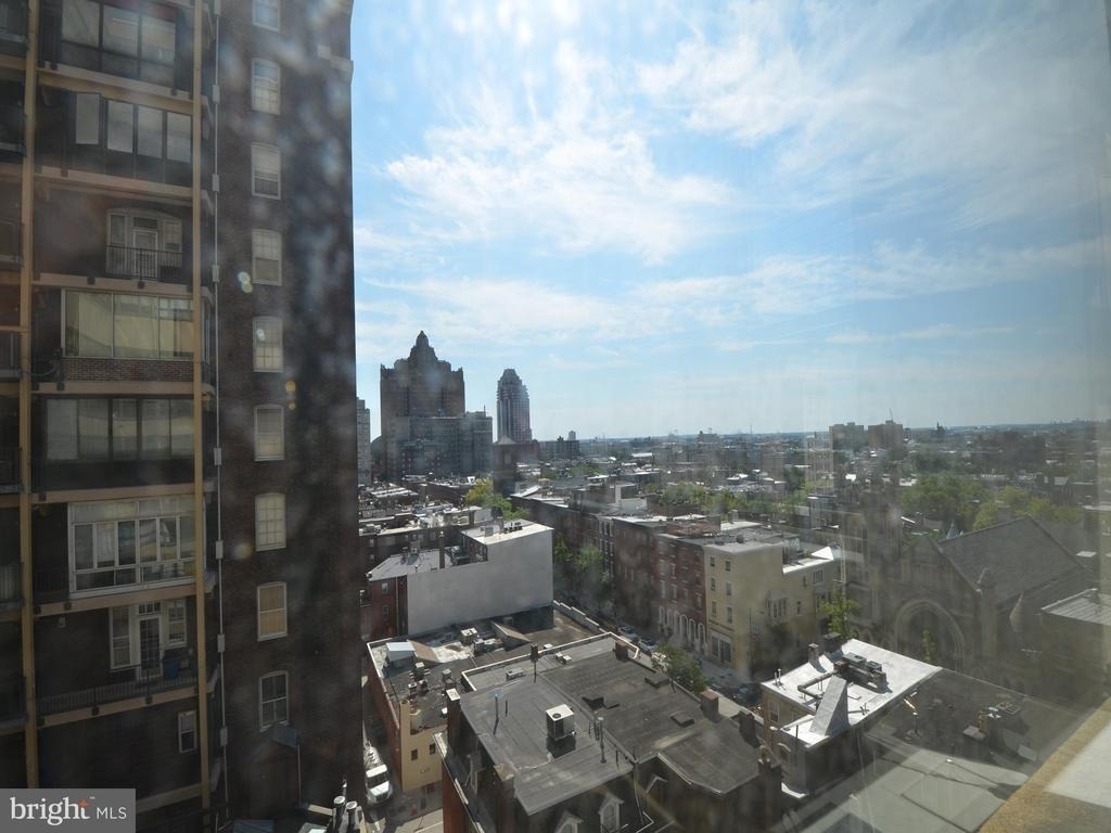 1806 Rittenhouse Square - Photo 24