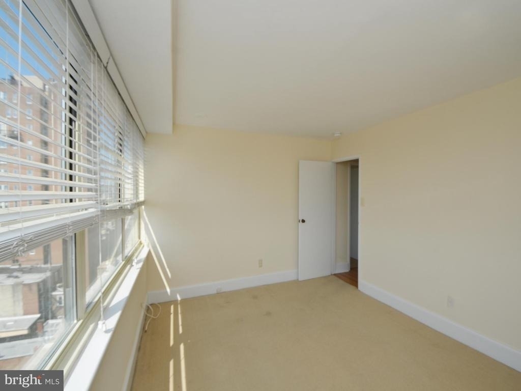1806 Rittenhouse Square - Photo 18