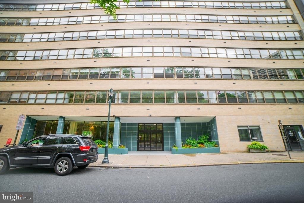 1806 Rittenhouse Square - Photo 0
