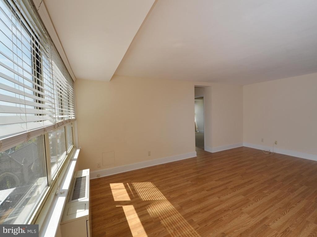 1806 Rittenhouse Square - Photo 3