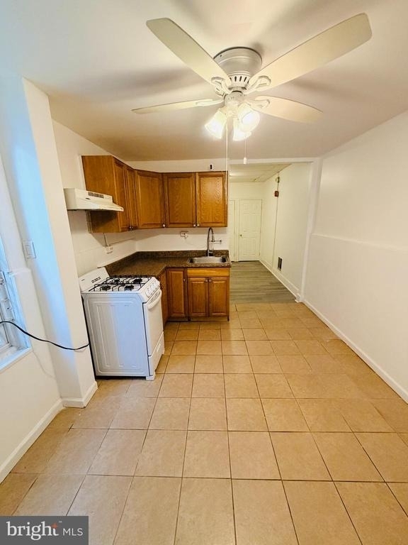 2260 N 15th Street - Photo 2