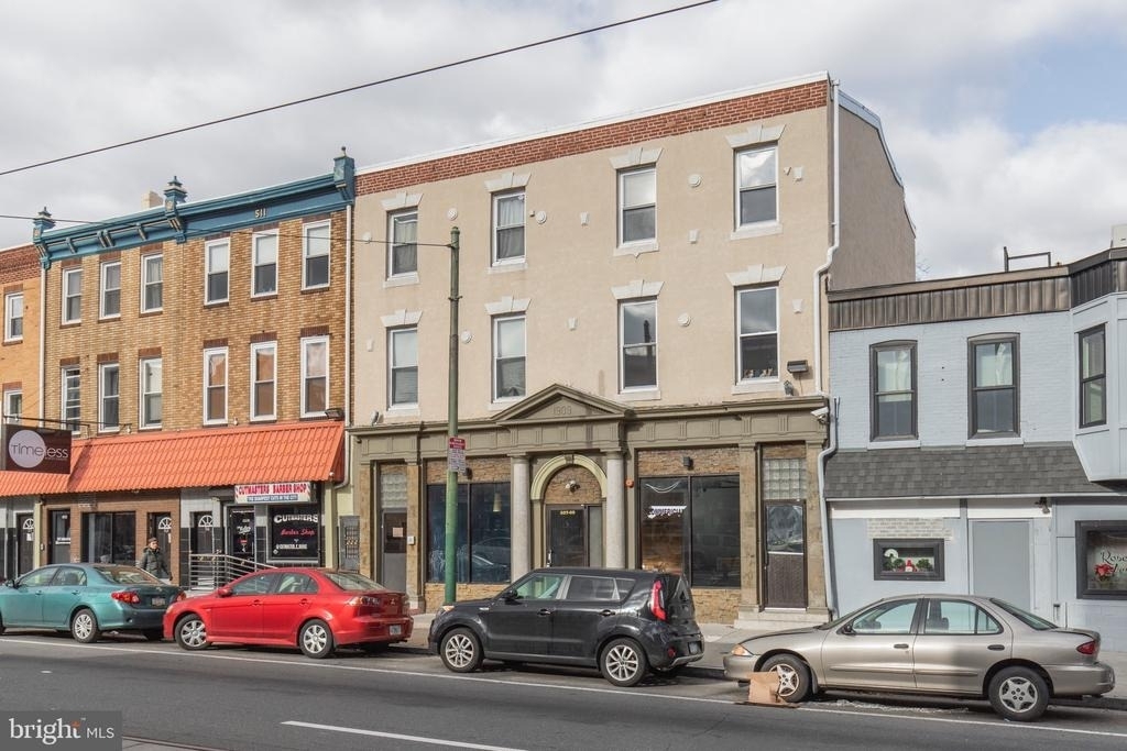 507 W Girard Avenue - Photo 13