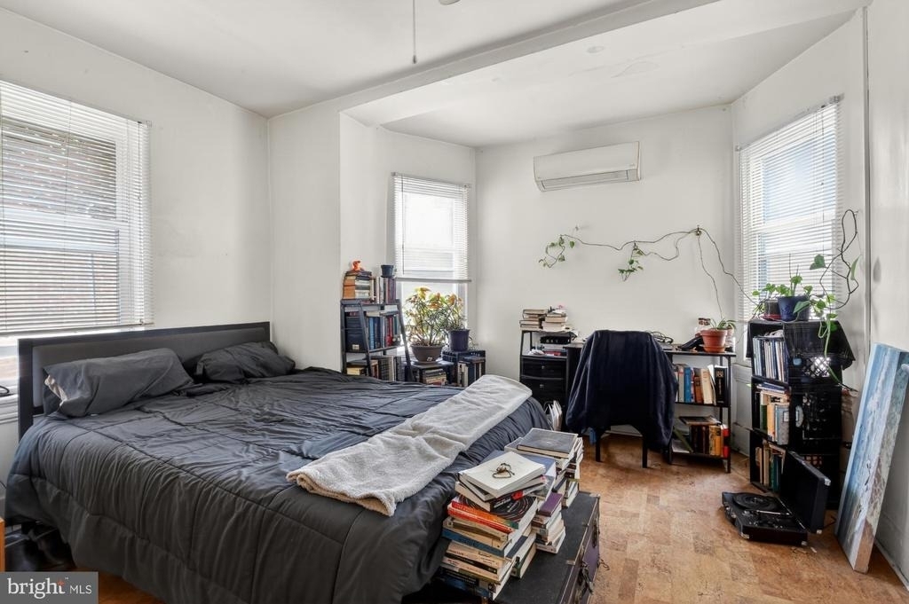 129 W Susquehanna Avenue - Photo 4