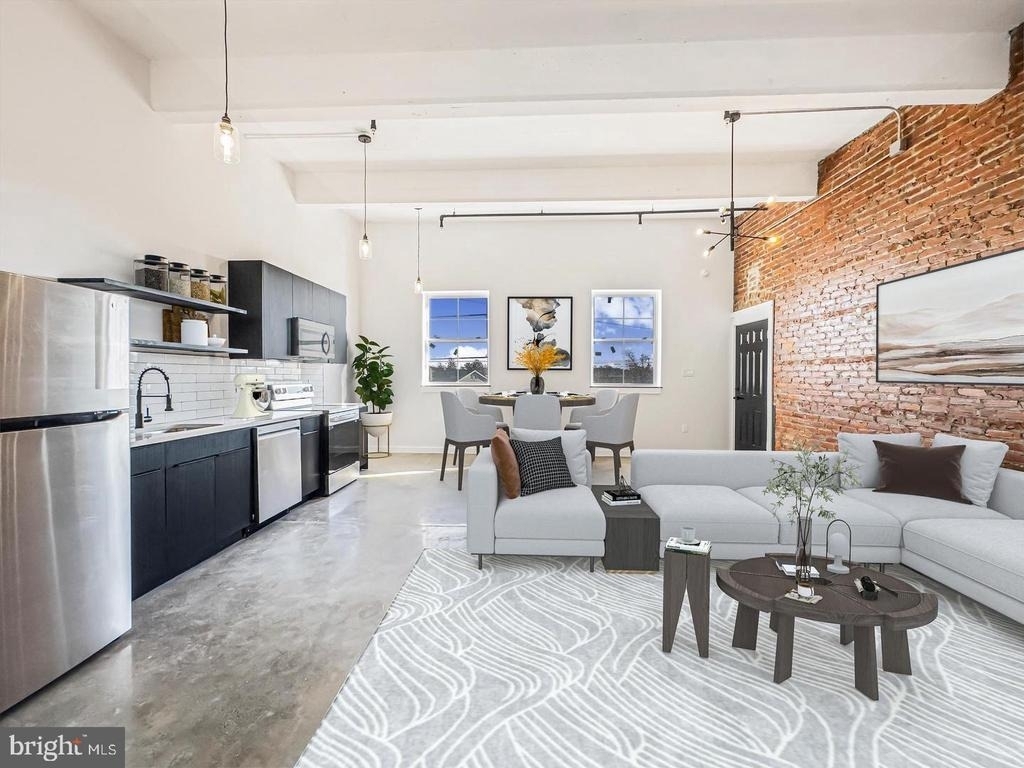 501 N Cannon Avenue - Photo 1